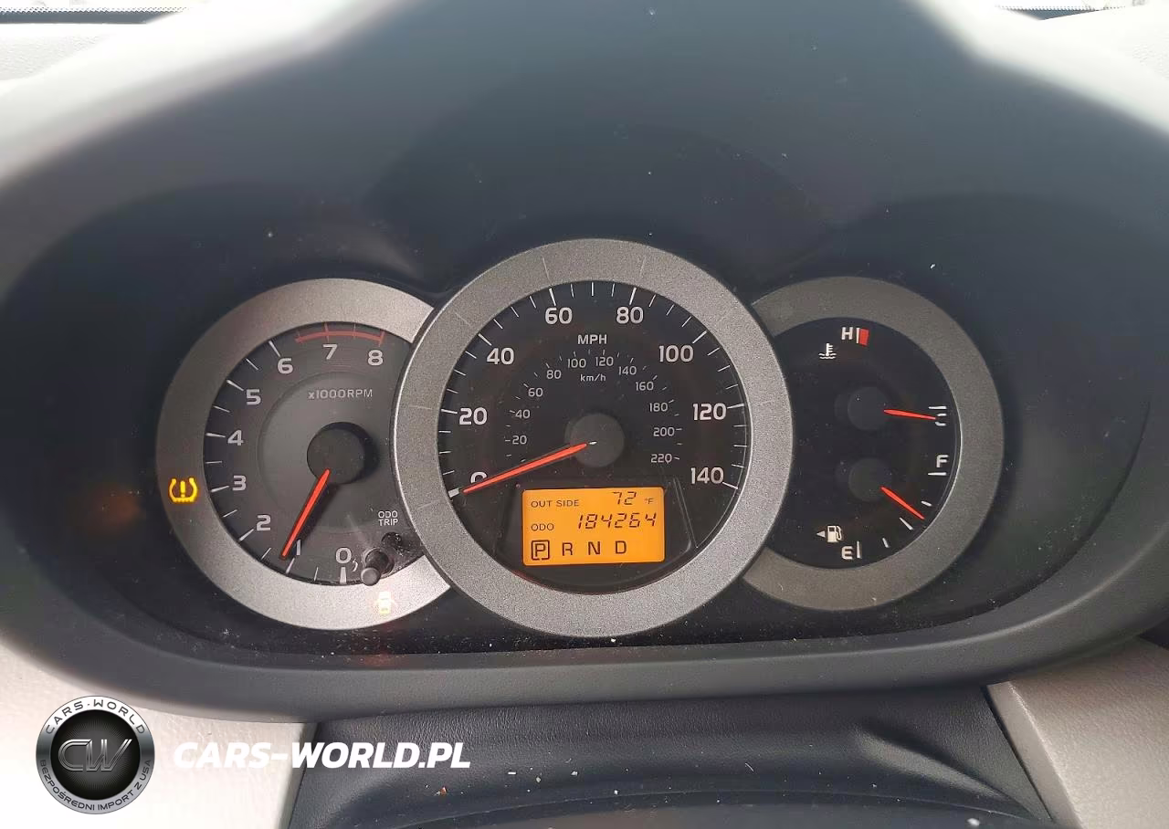 2006 Toyota Rav4 Limited VIN:JTMBD31V966005986 - 9