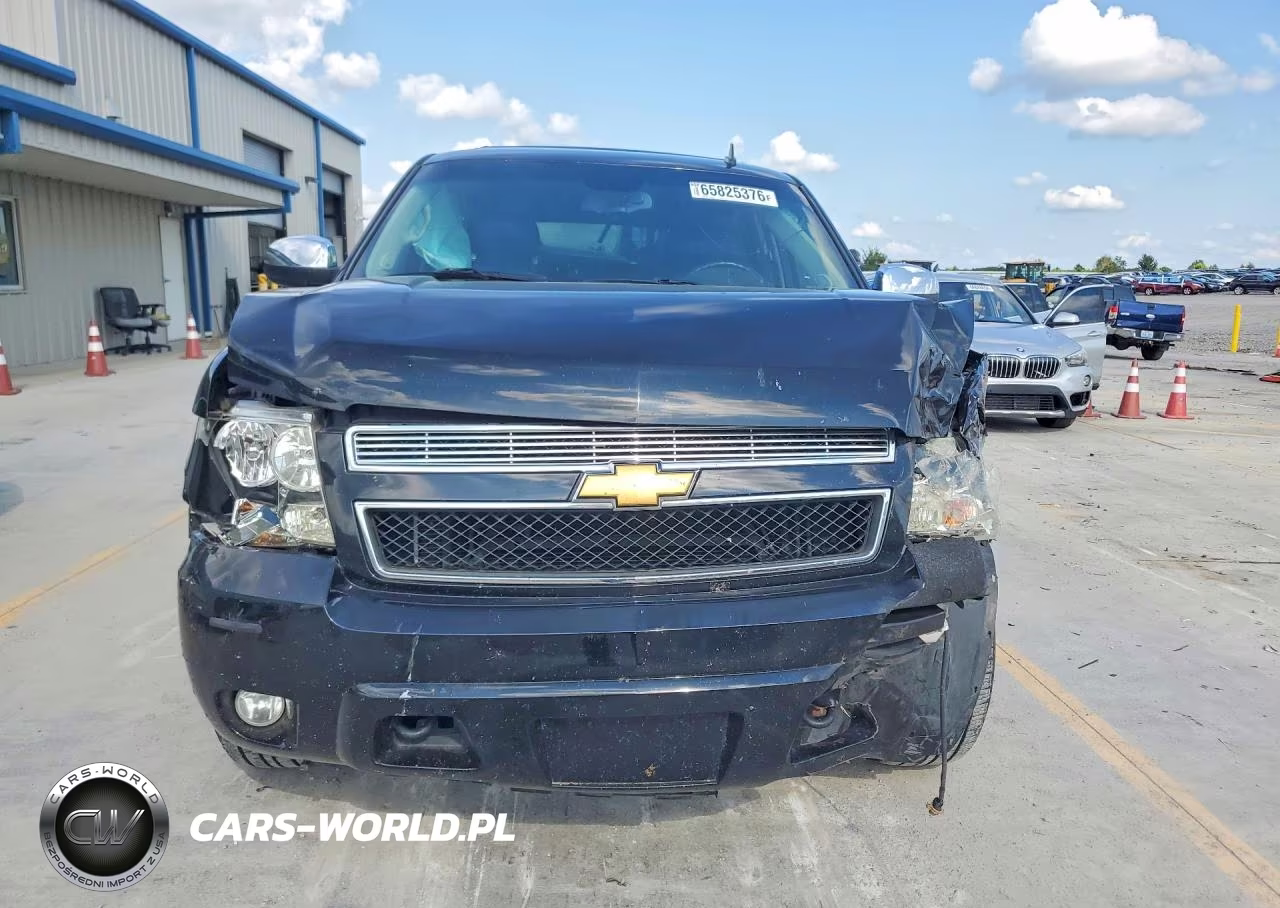 2013 Chevrolet Tahoe K1500 Lt VIN:1GNSKBE00DR215961 - 5
