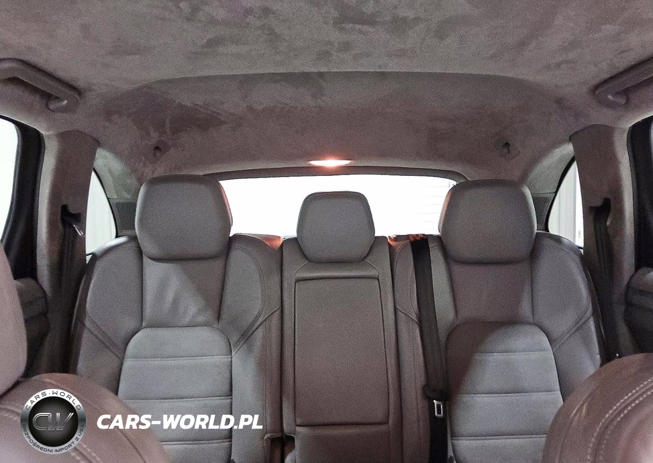 2014 Porsche Cayenne Gts VIN:WP1AD2A20ELA73569 - 10
