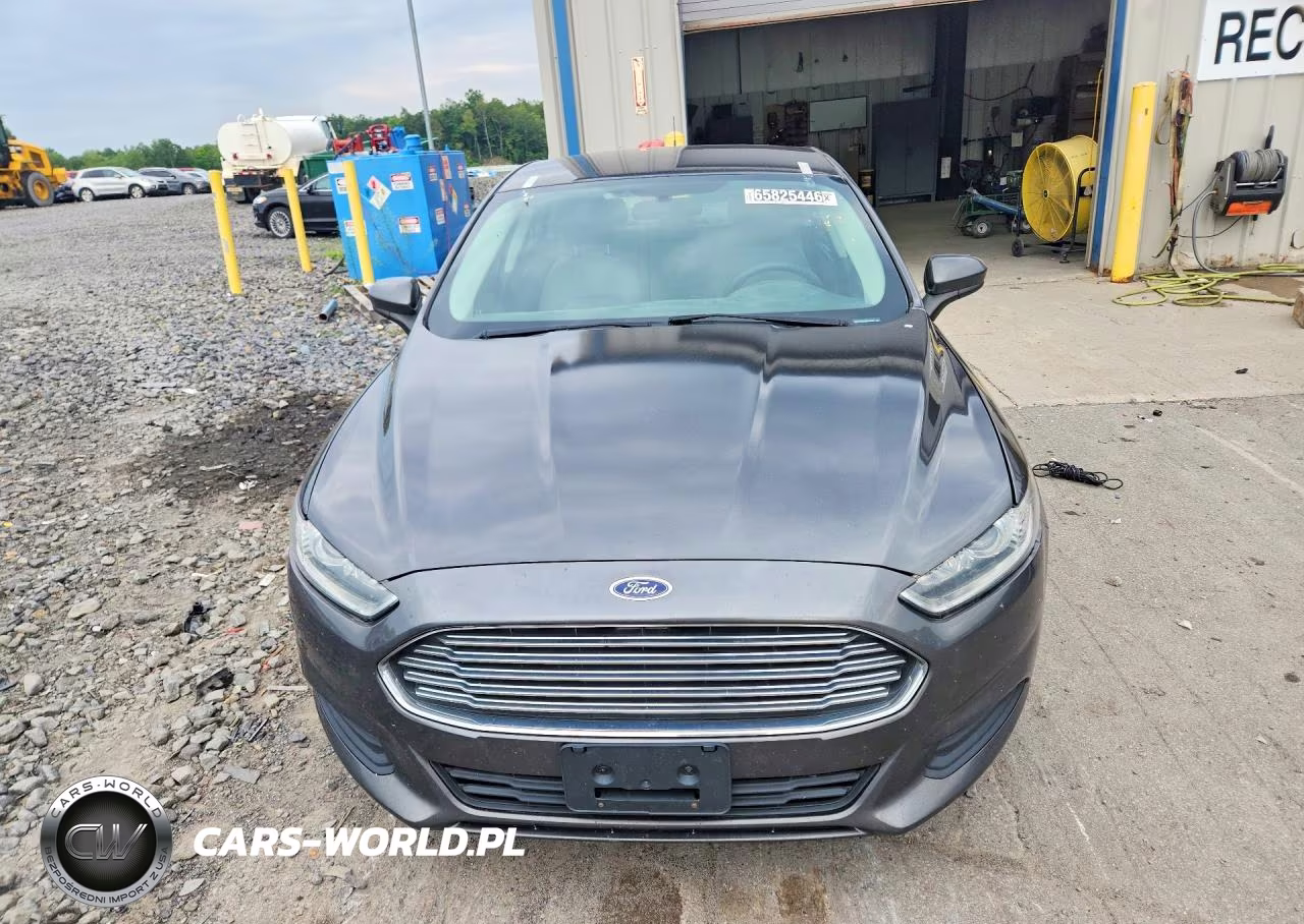 2016 Ford Fusion S VIN:3FA6P0G75GR250925 - 5