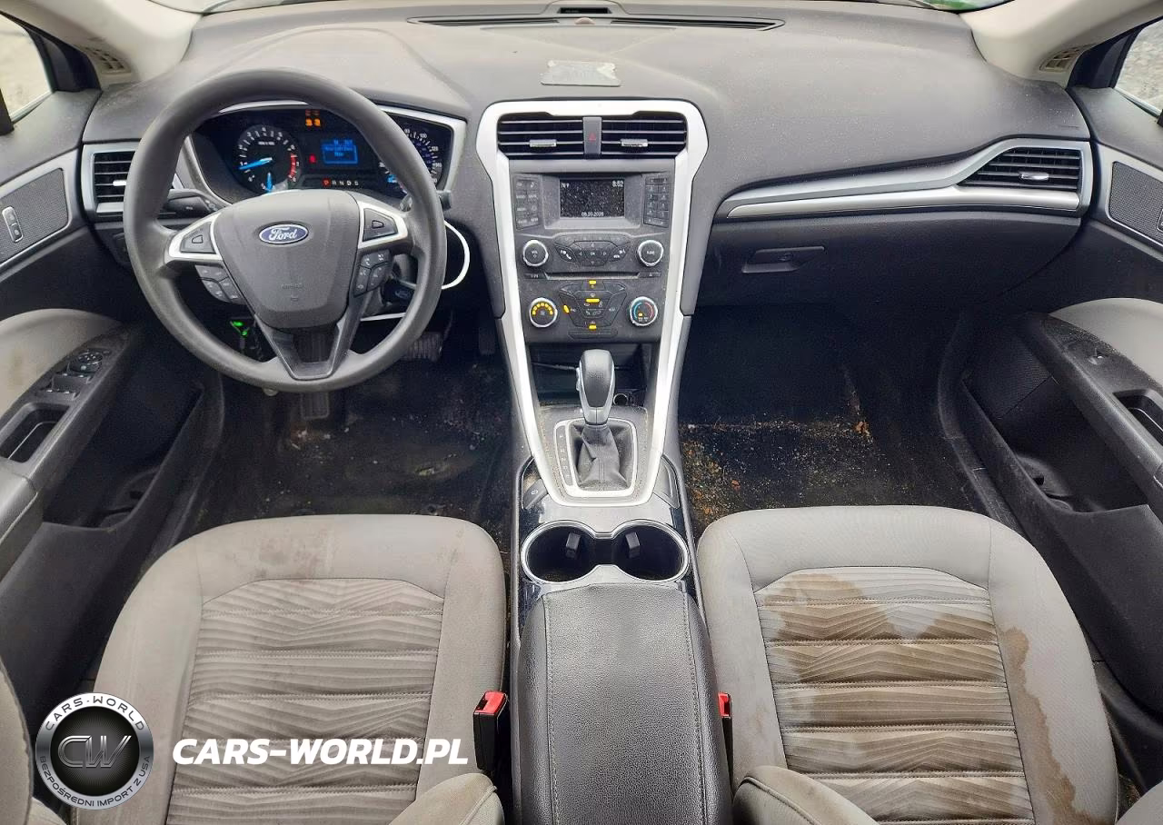 2016 Ford Fusion S VIN:3FA6P0G75GR250925 - 8