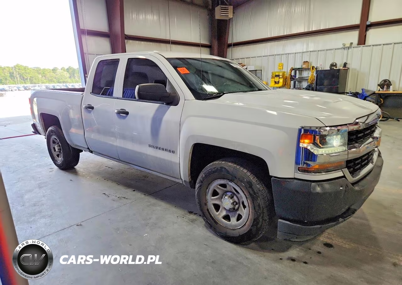 2018 Chevrolet Silverado C1500 VIN:1GCRCNEC6JZ250919 - 4