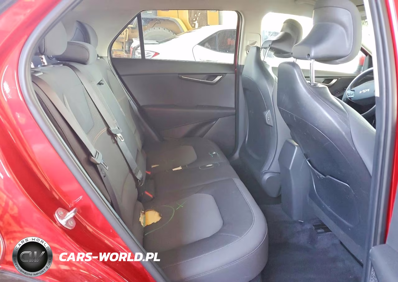 2026 Kia Niro Lx VIN:KNDCP3LE9T5320345 - 10