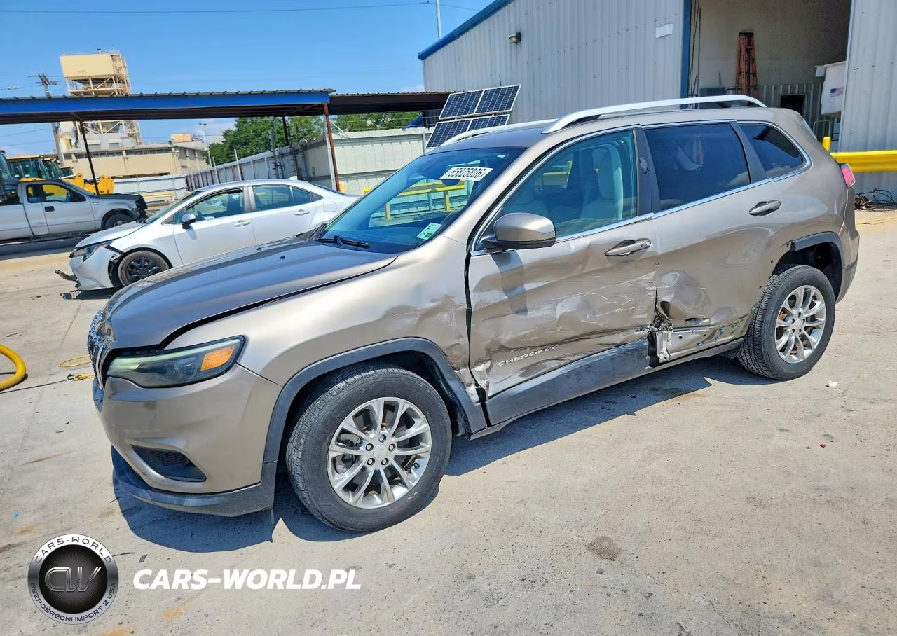 2021 Jeep Cherokee Latitude Plus VIN:1C4PJLLB7MD200303 - 1
