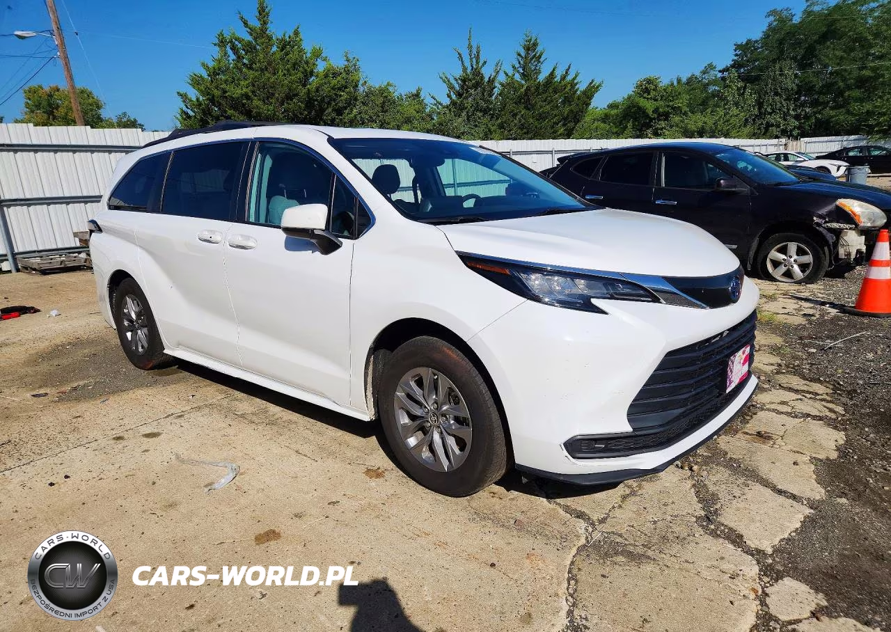2022 Toyota Sienna Le VIN:5TDBSKFC4NS044376 - 4