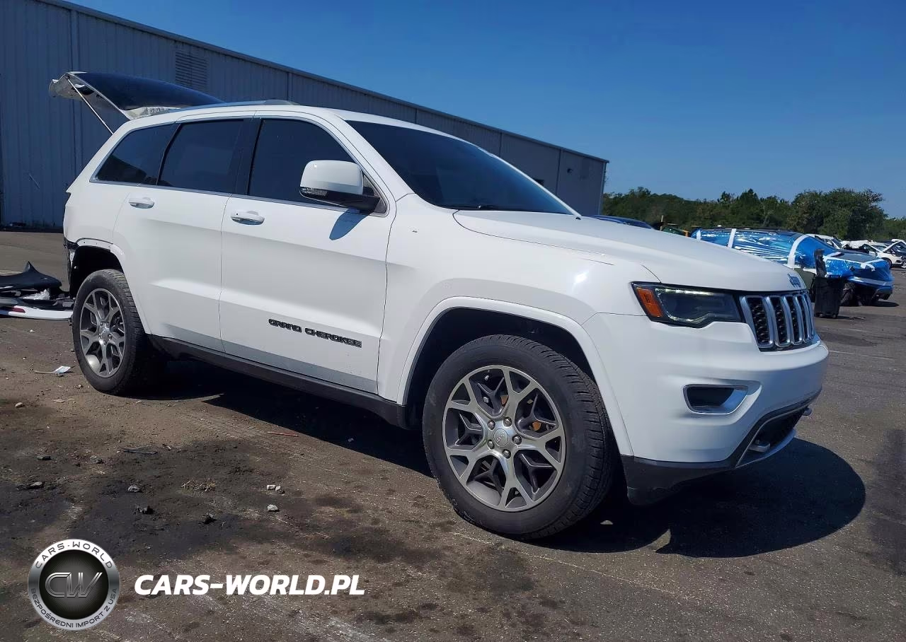 2018 Jeep Grand Cherokee Limited VIN:1C4RJEBG6JC197090 - 4