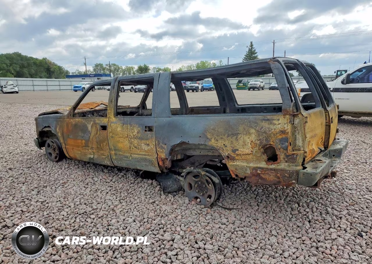 1998 Chevrolet Suburban K1500 VIN:3GNFK16R5WG135924 - 2