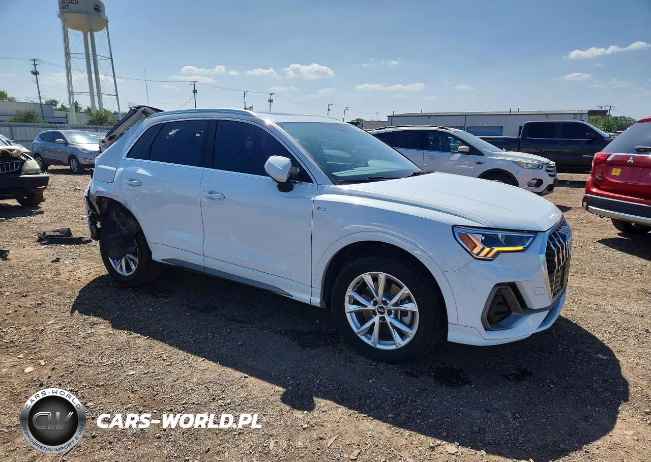 2023 Audi Q3 Premium S Line 45 VIN:WA1DECF32P1119009 - 4