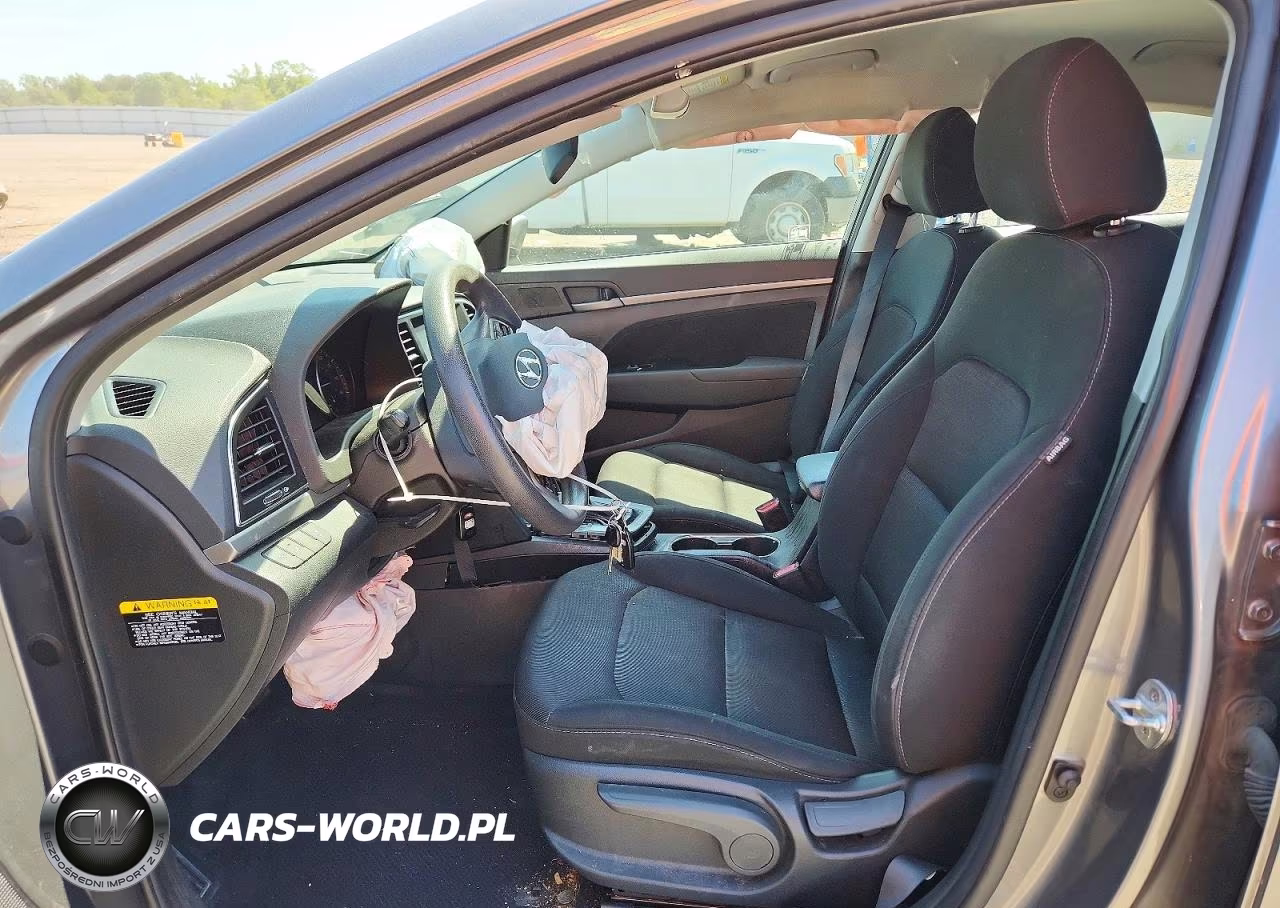 2018 Hyundai Elantra Sel VIN:5NPD84LFXJH323199 - 7