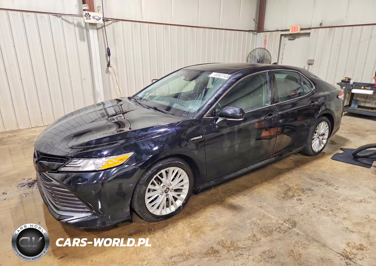 2019 Toyota Camry Hybrid Xle – zdjęcie 1 z 12