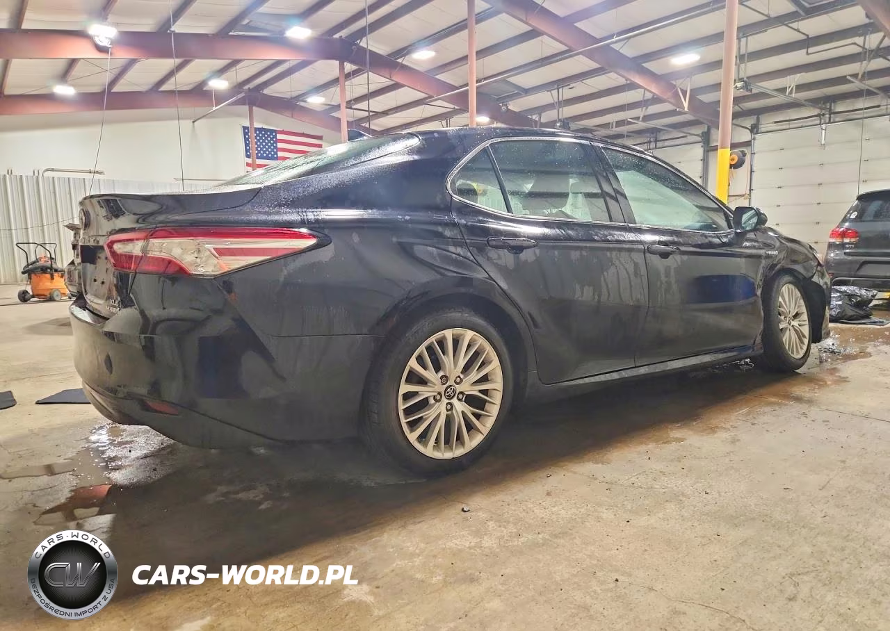 2019 Toyota Camry Hybrid Xle VIN:4T1B21HK2KU513403 - 3