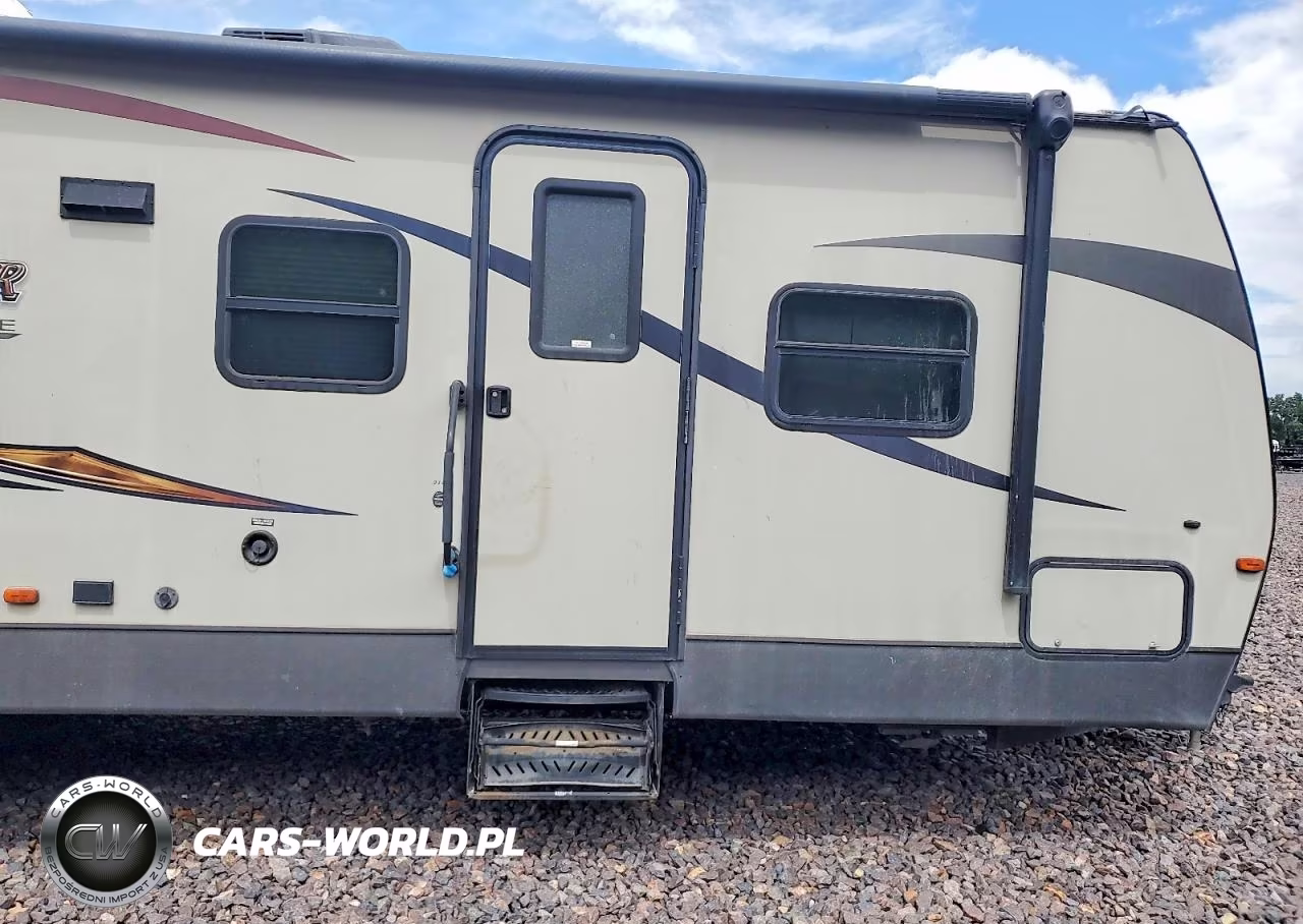 2015 Keystone Sprinter Camper VIN:4YDT31B23F1532934 - 5