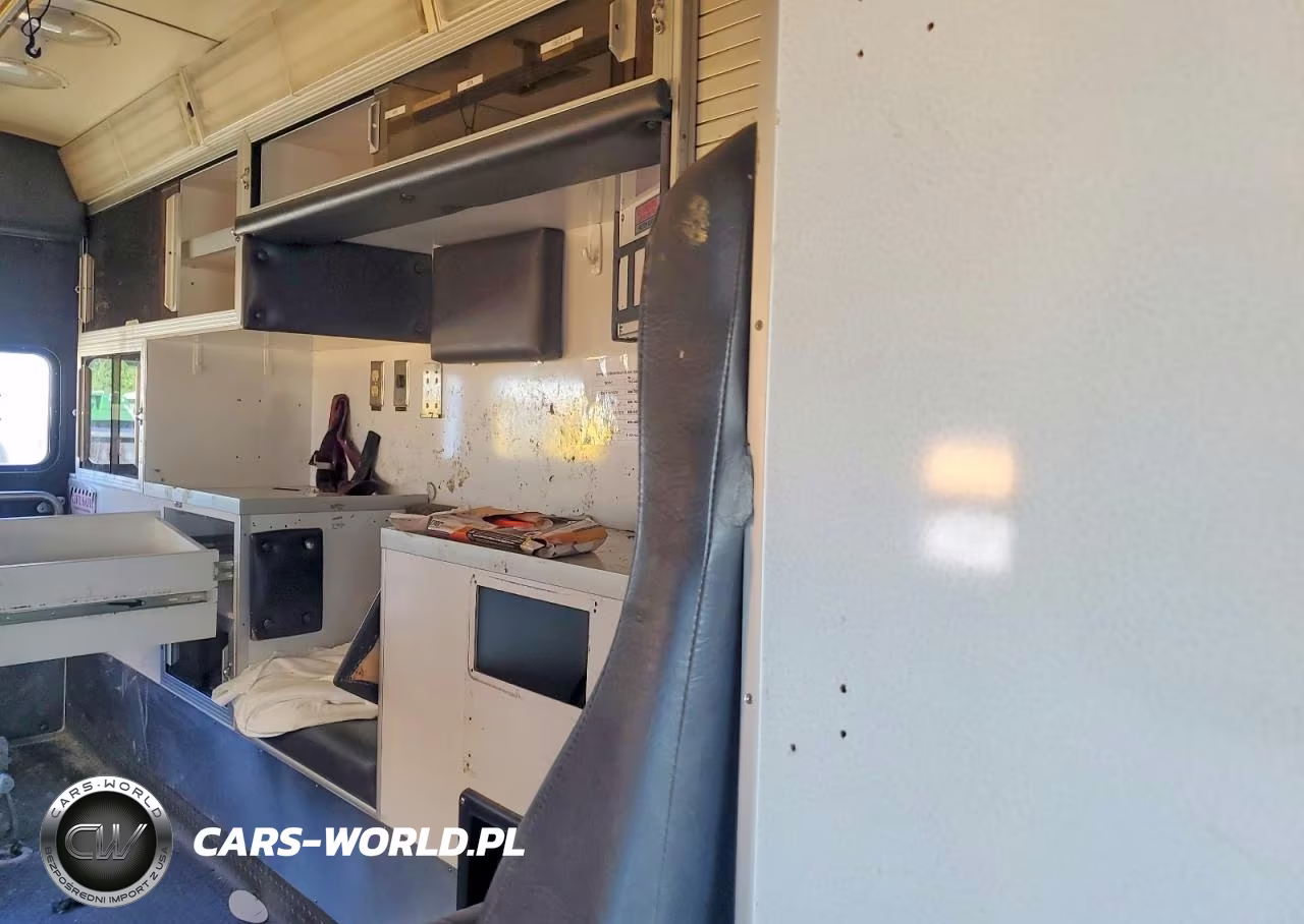 2013 Ford Econoline - Ambulance VIN:1FDWE3FS9DDA24846 - 10