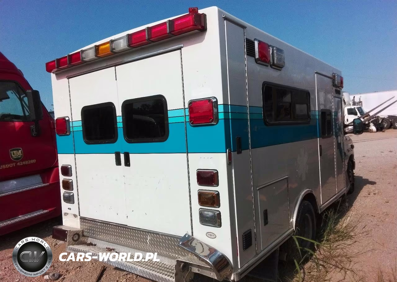 2013 Ford Econoline - Ambulance VIN:1FDWE3FS9DDA24846 - 3