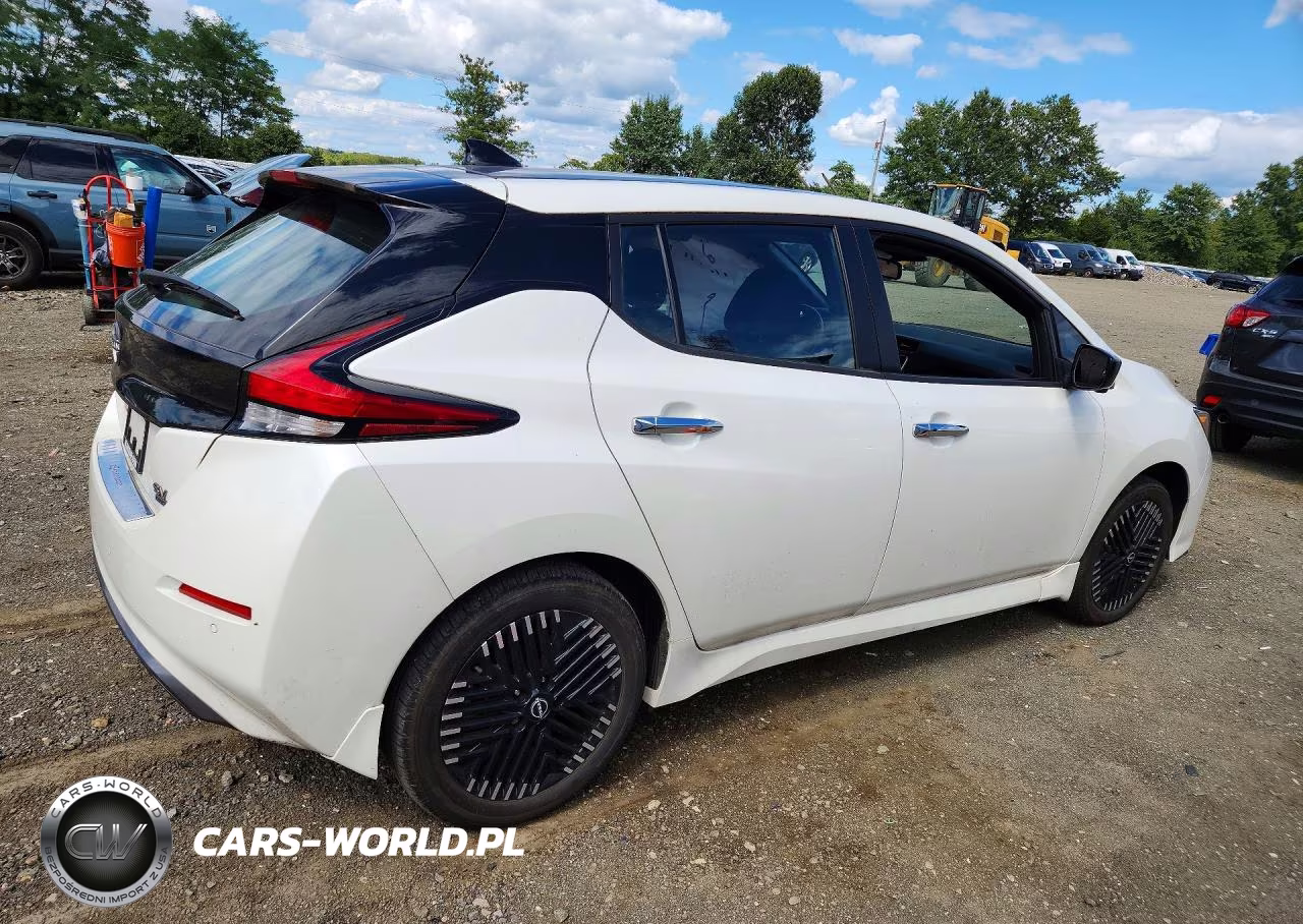 2024 Nissan Leaf Sv Plus VIN:1N4CZ1CV0RC556441 - 3
