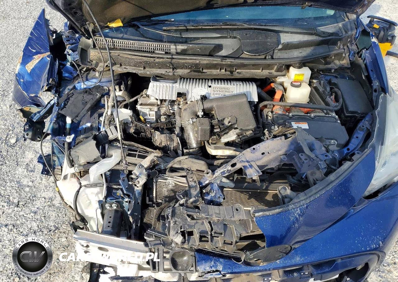 2016 Toyota Prius V Two VIN:JTDZN3EU5GJ044585 - 12