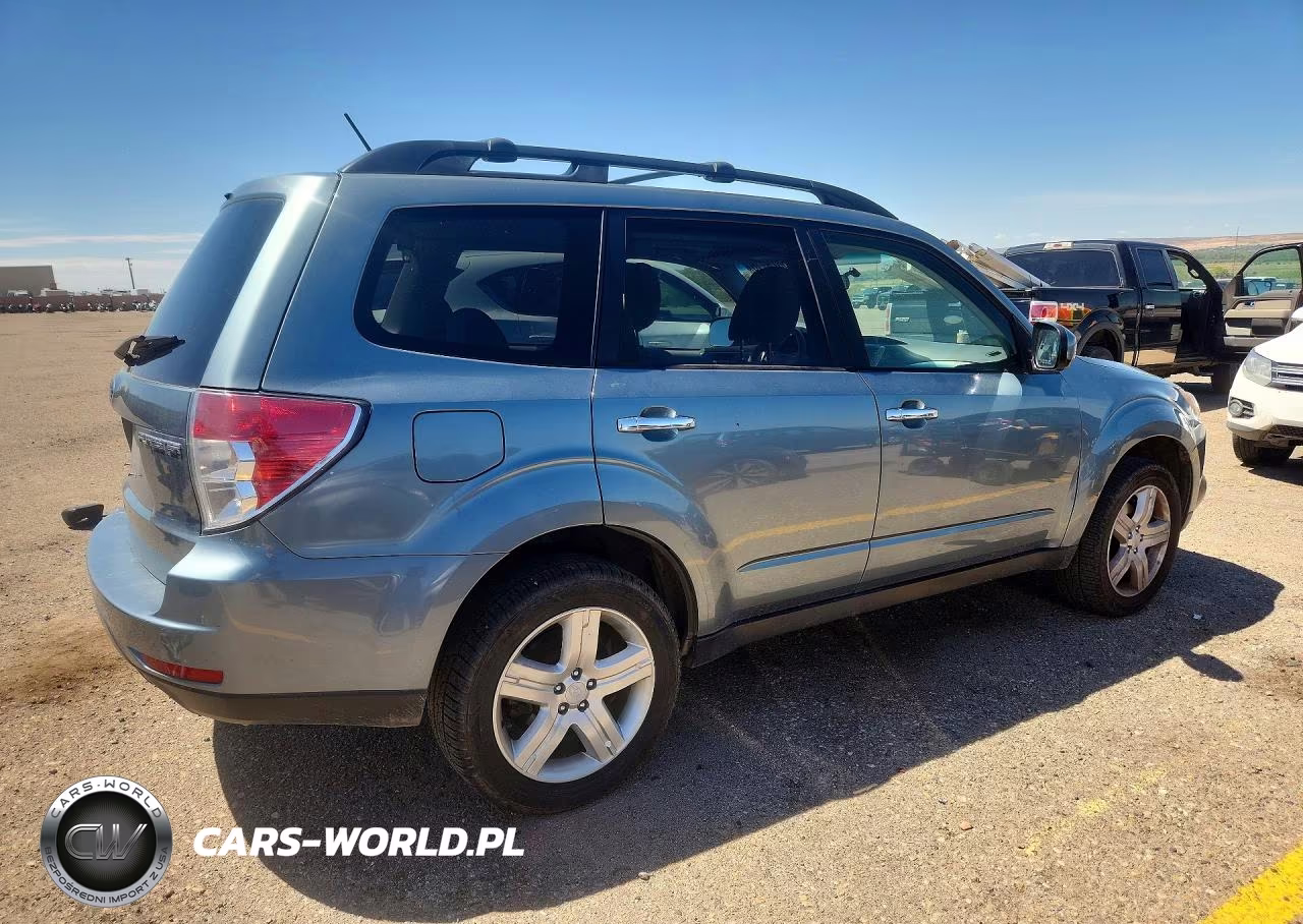 2010 Subaru Forester 2.5X Premium VIN:JF2SH6CC8AH788296 - 3