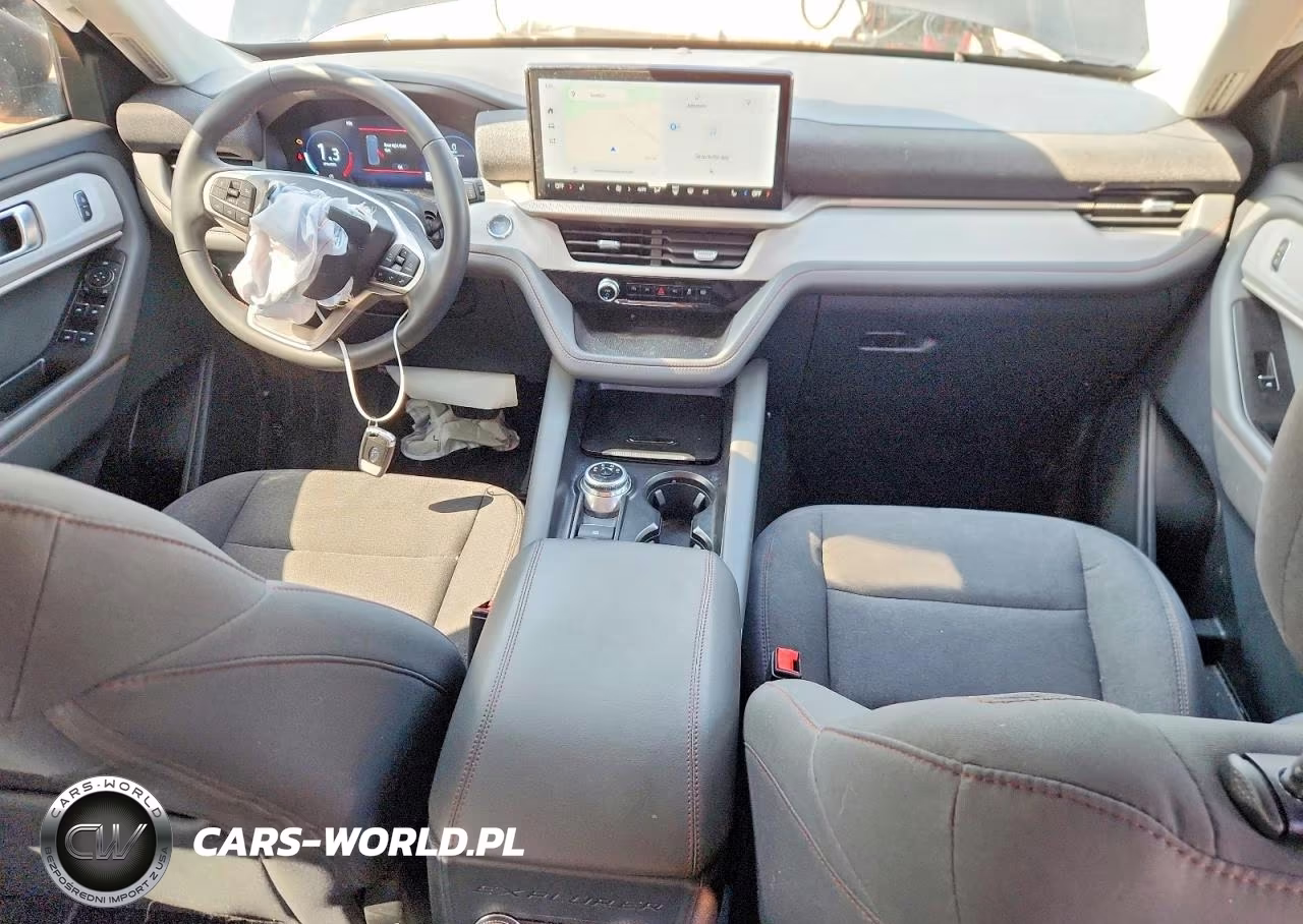 2025 Ford Explorer Active VIN:1FMUK7DHXSGA49944 - 8