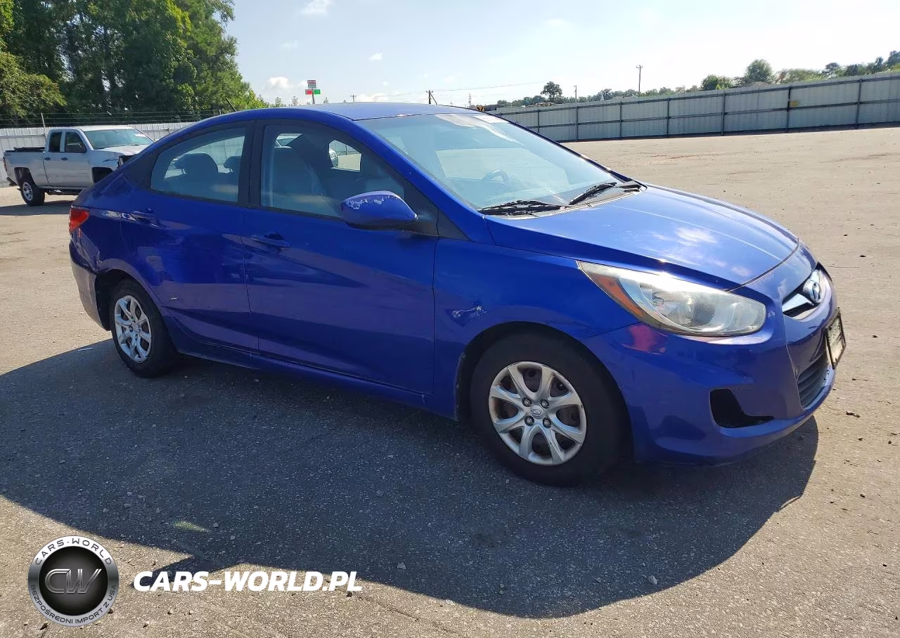 2013 Hyundai Accent Gls VIN:KMHCT4AE9DU509312 - 4