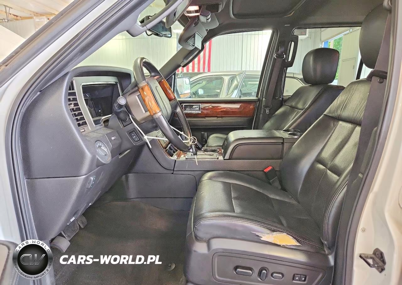 2012 Lincoln Navigator L VIN:5LMJJ3J50CEL04233 - 7