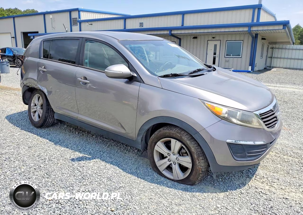 2013 Kia Sportage Lx VIN:KNDPB3A29D7366210 - 4