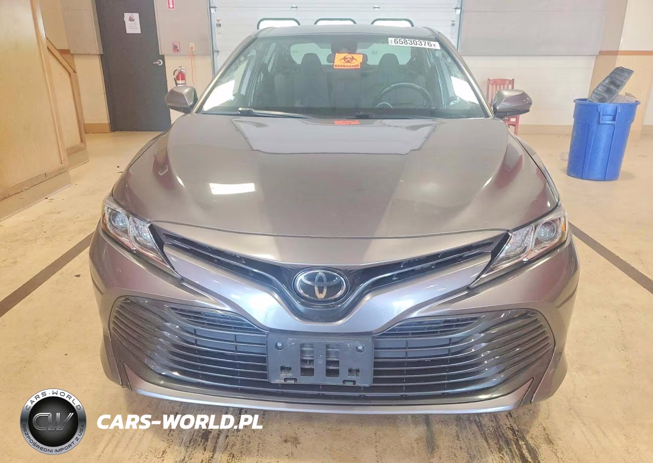 2019 Toyota Camry Le VIN:4T1B11HK1KU680399 - 5