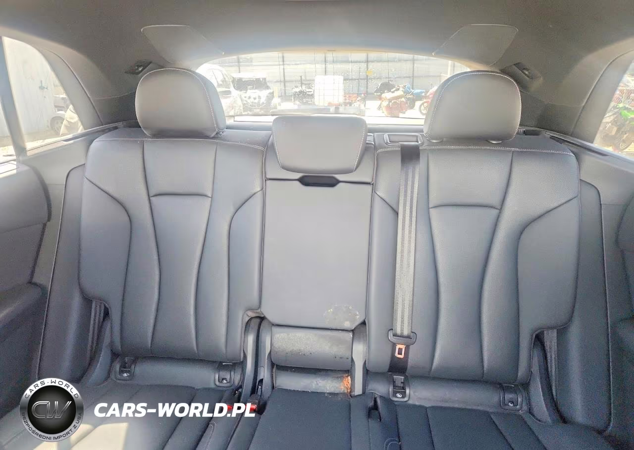2021 Audi Q8 Prestige S-Line VIN:WA1FVAF14MD026496 - 10