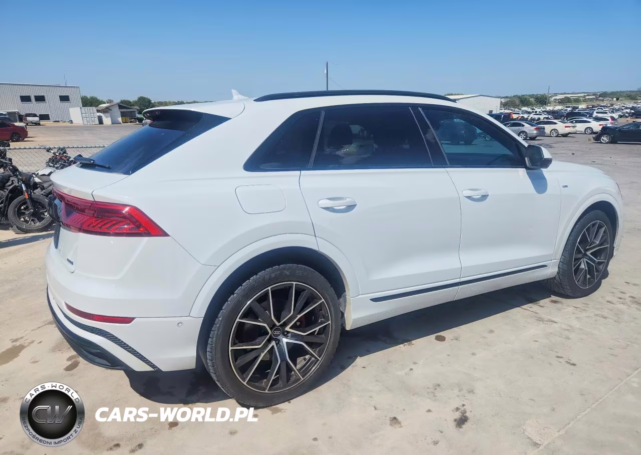 2021 Audi Q8 Prestige S-Line VIN:WA1FVAF14MD026496 - 3