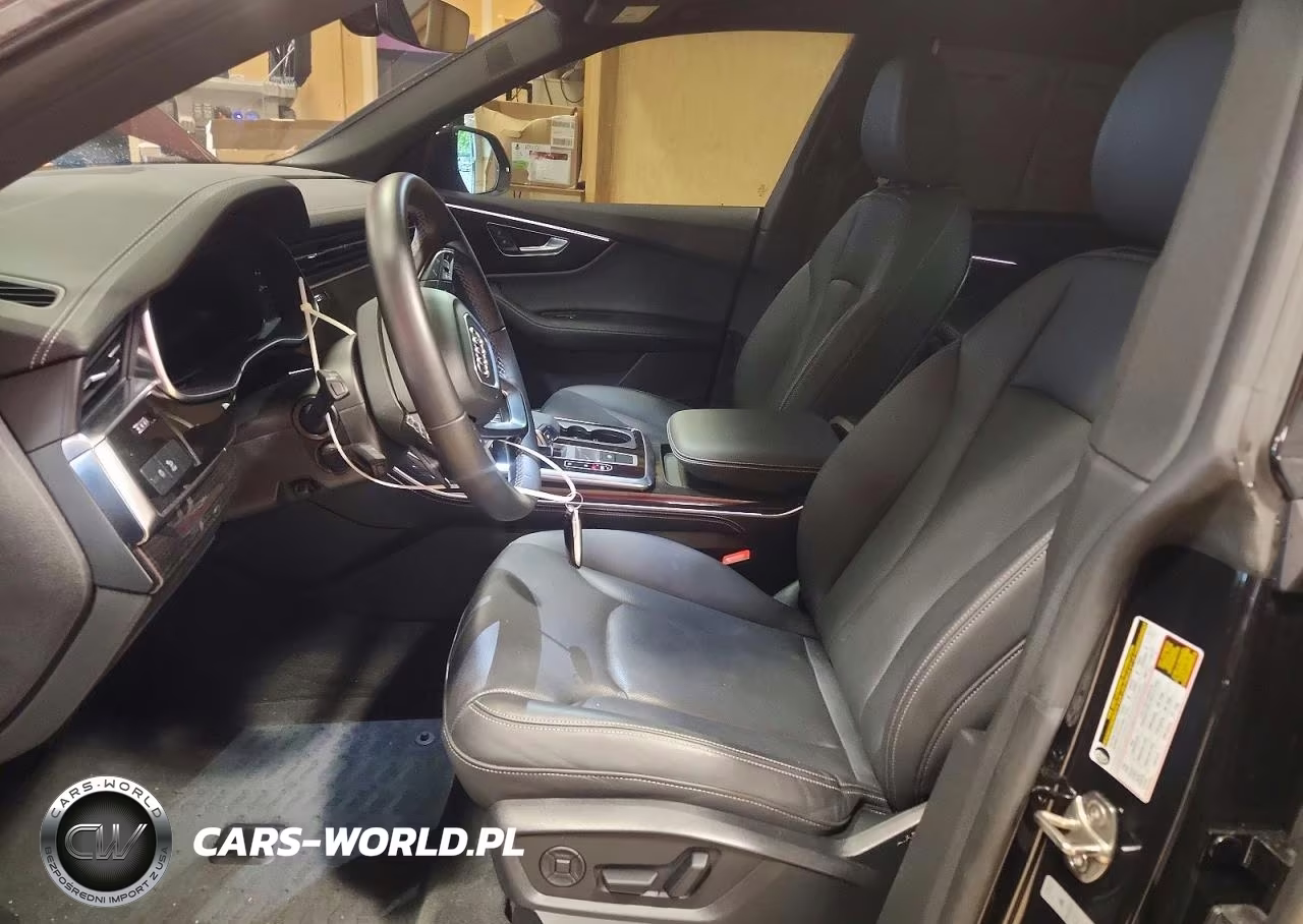 2025 Audi Q8 Premium Plus S-Line VIN:WA1EVBF18SD023325 - 7