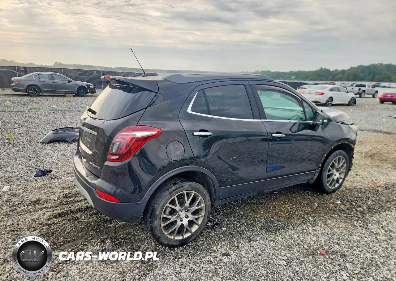 2018 Buick Encore Sport Touring VIN:KL4CJ1SB2JB642217 - 3