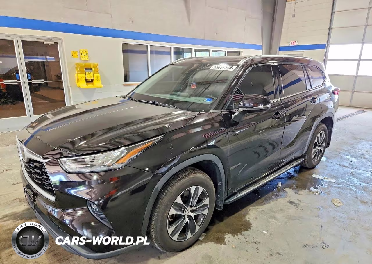 2020 Toyota Highlander Xle – zdjęcie 1 z 13