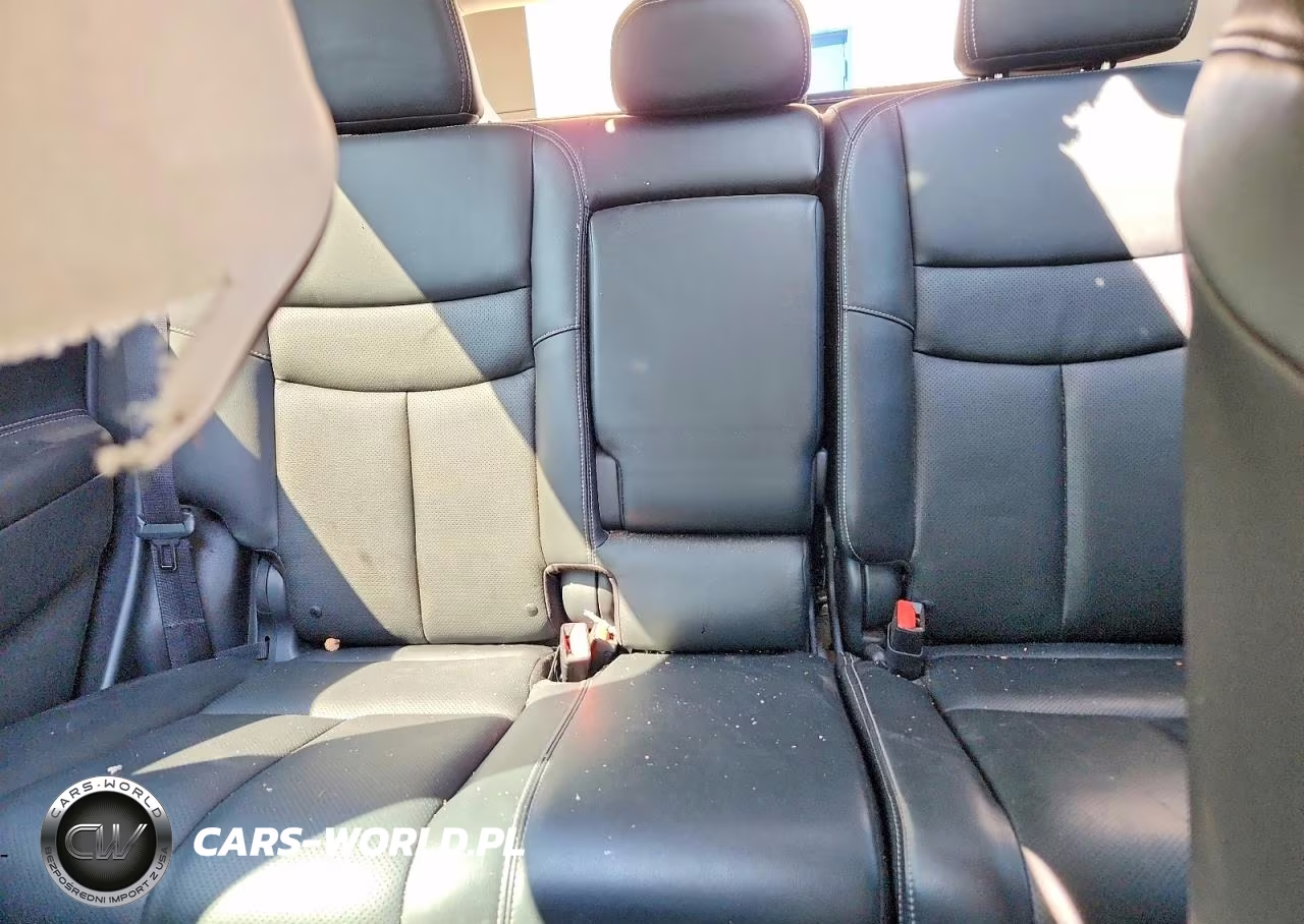 2018 Nissan Murano Platinum VIN:5N1AZ2MHXJN202205 - 10