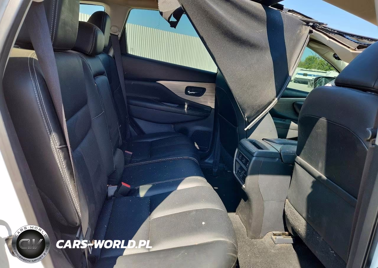 2018 Nissan Murano Platinum VIN:5N1AZ2MHXJN202205 - 11