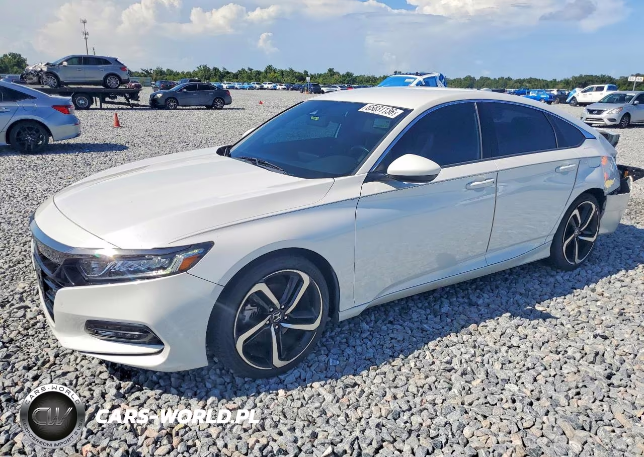 2018 Honda Accord Sport VIN:1HGCV1F31JA197411 - 1
