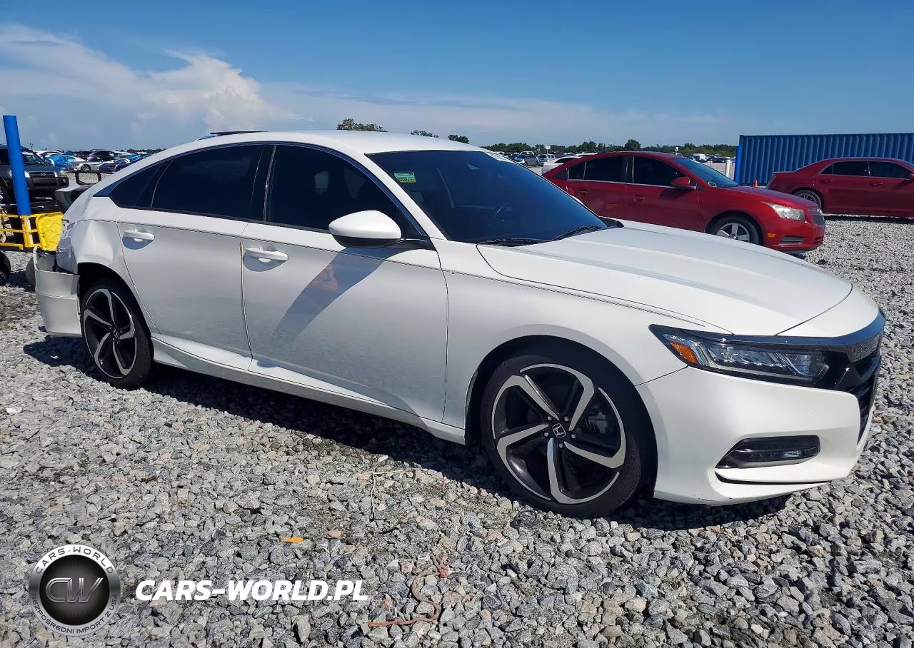 2018 Honda Accord Sport VIN:1HGCV1F31JA197411 - 4