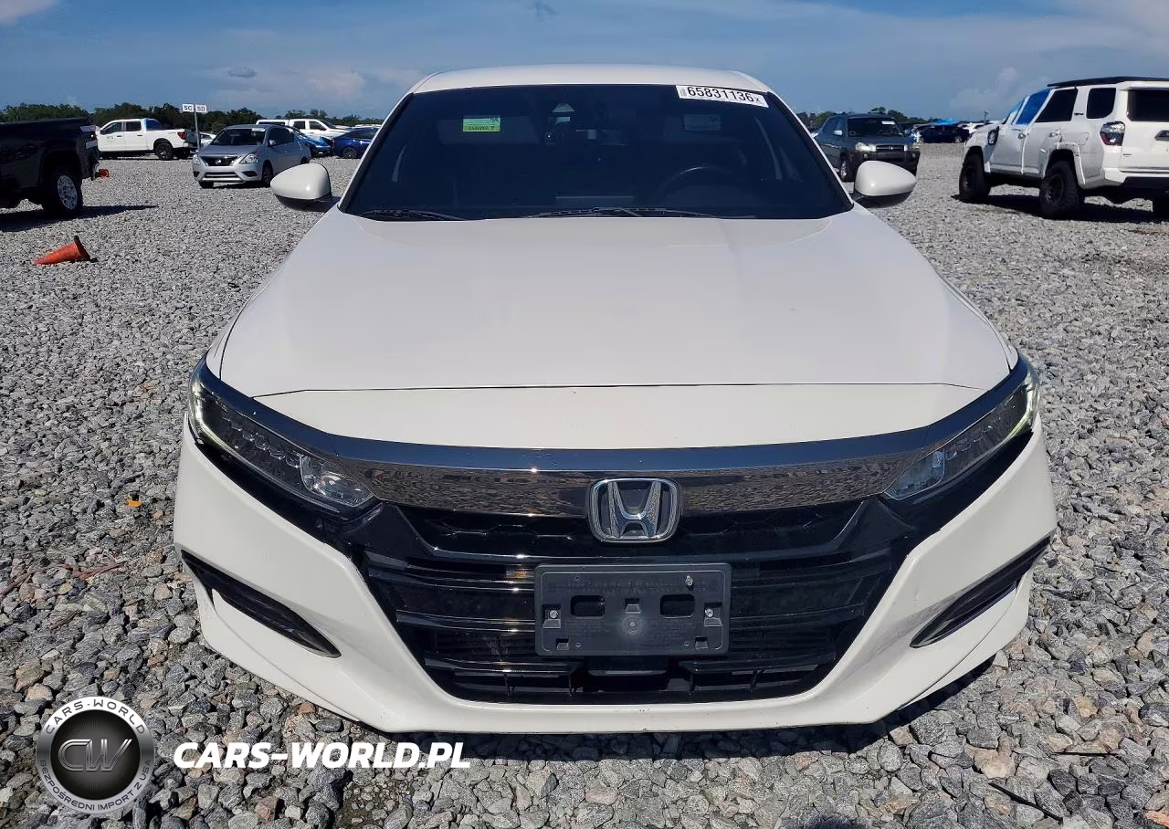 2018 Honda Accord Sport VIN:1HGCV1F31JA197411 - 5