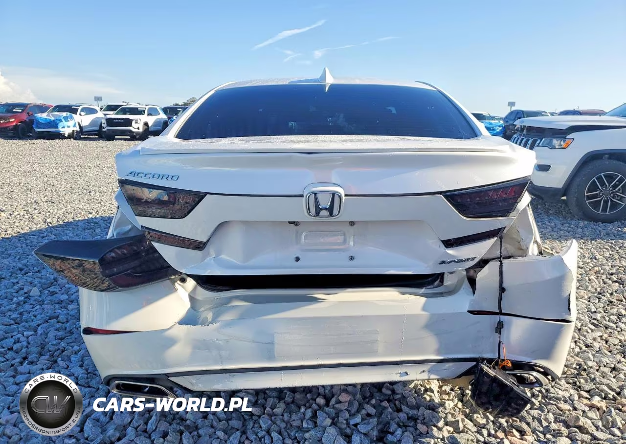 2018 Honda Accord Sport VIN:1HGCV1F31JA197411 - 6
