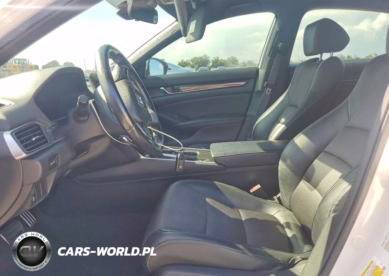 2018 Honda Accord Sport VIN:1HGCV1F31JA197411 - 7