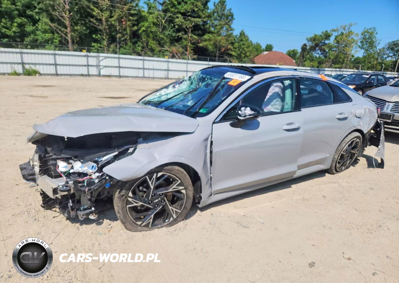 2025 Kia K5 Gt Line – zdjęcie 1 z 12
