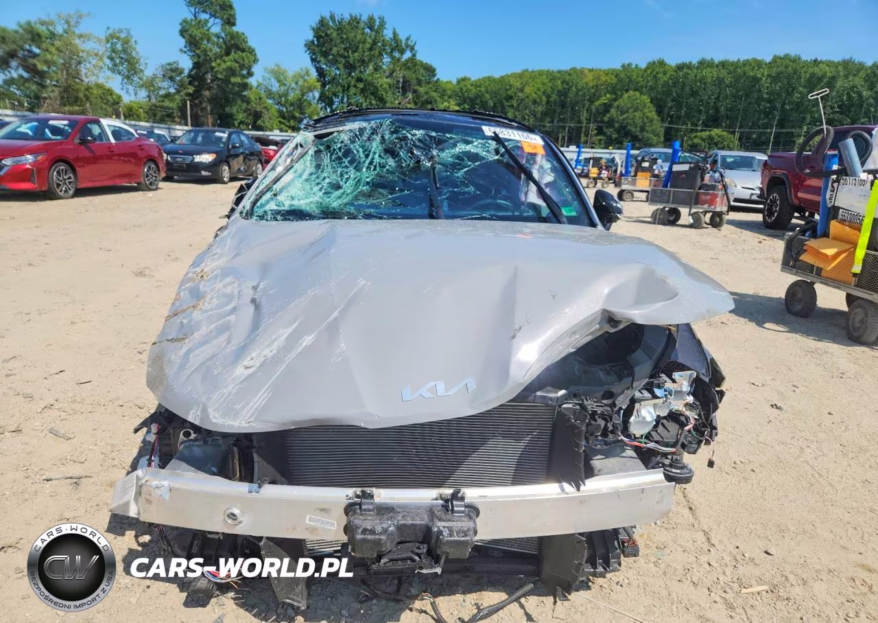 2025 Kia K5 Gt Line VIN:KNAG64J70S5394747 - 5