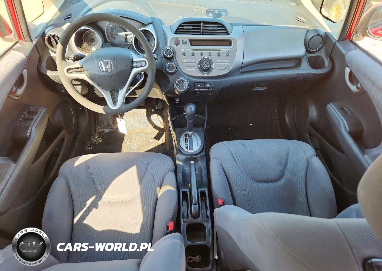 2013 Honda Fit VIN:JHMGE8H36DC068836 - 8