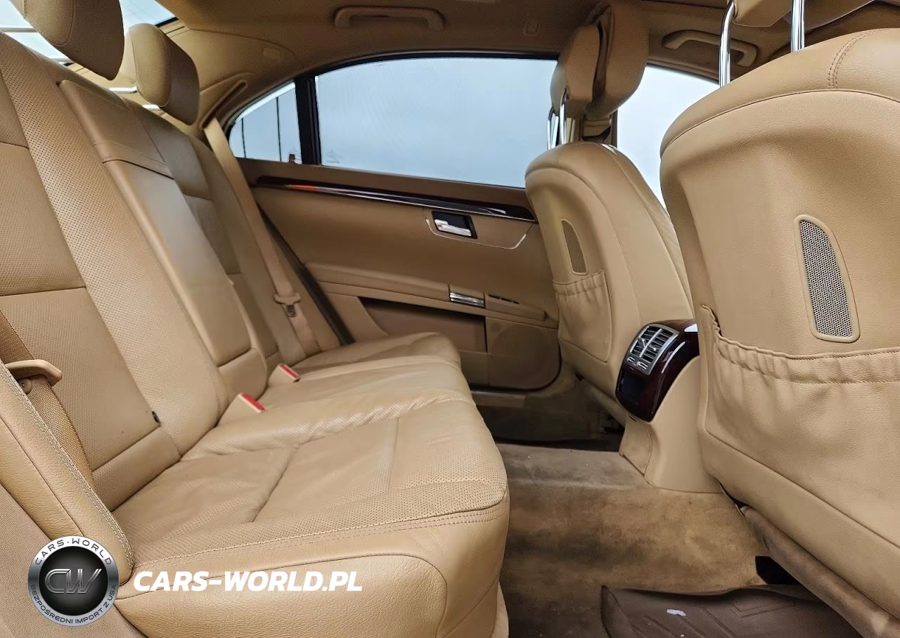 2010 Mercedes-Benz S 550 4Matic VIN:WDDNG8GB5AA326997 - 10