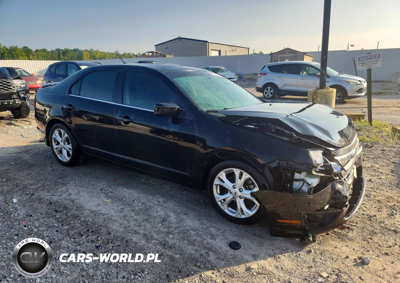 2012 Ford Fusion Se VIN:3FAHP0HG7CR160659 - 4