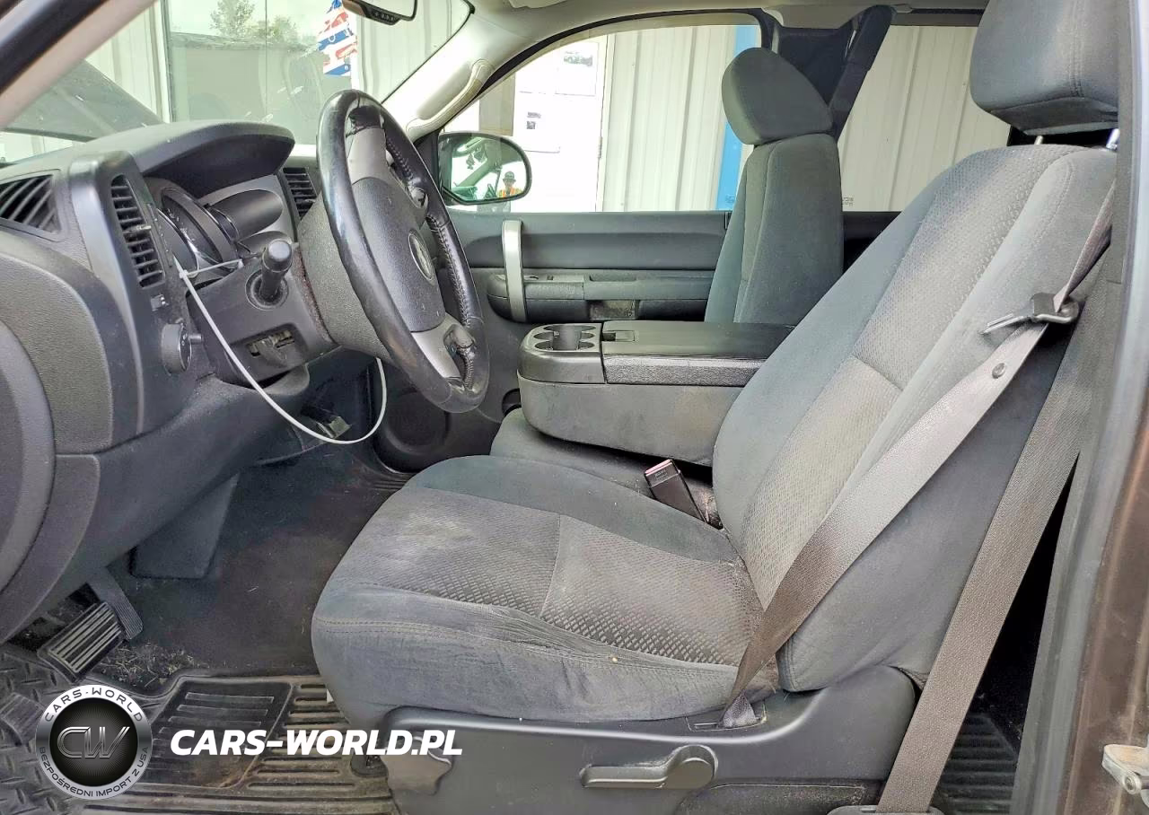 2007 Chevrolet Silverado K1500 VIN:1GCEK19007Z621642 - 7