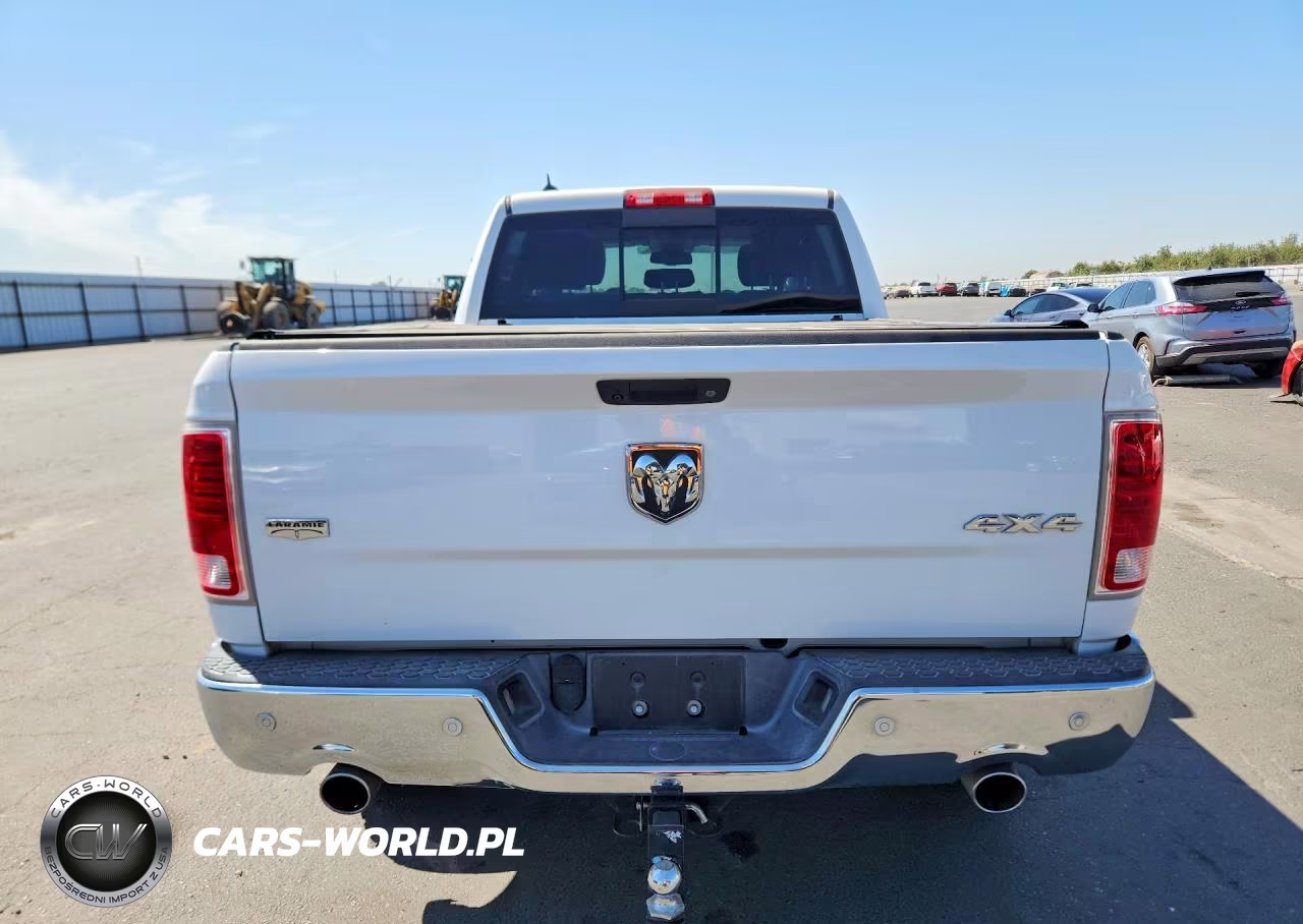 2018 Ram 1500 Laramie VIN:1C6RR7VM5JS333275 - 6
