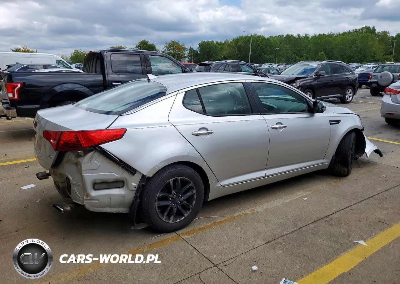 2012 Kia Optima Lx VIN:5XXGM4A76CG074290 - 3