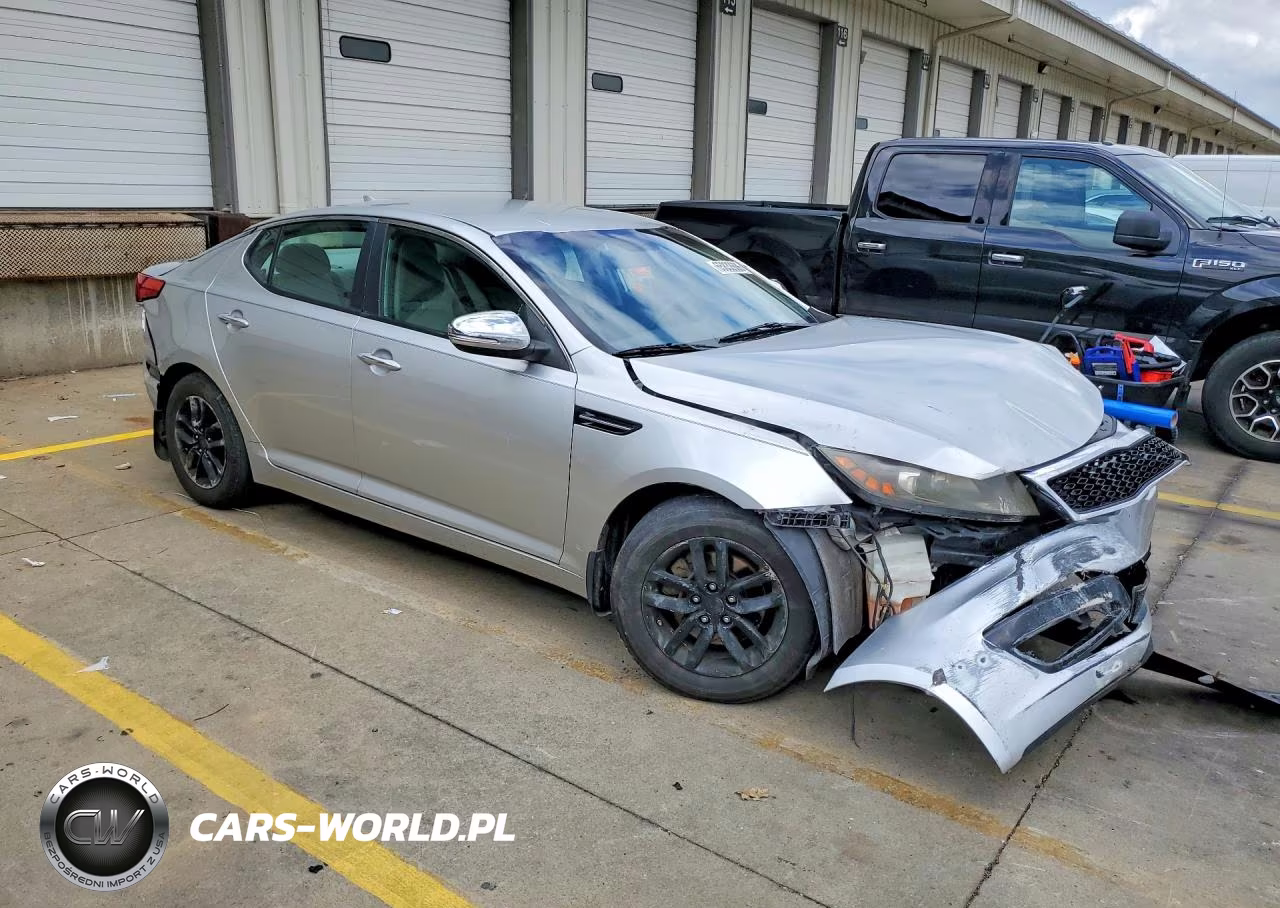 2012 Kia Optima Lx VIN:5XXGM4A76CG074290 - 4