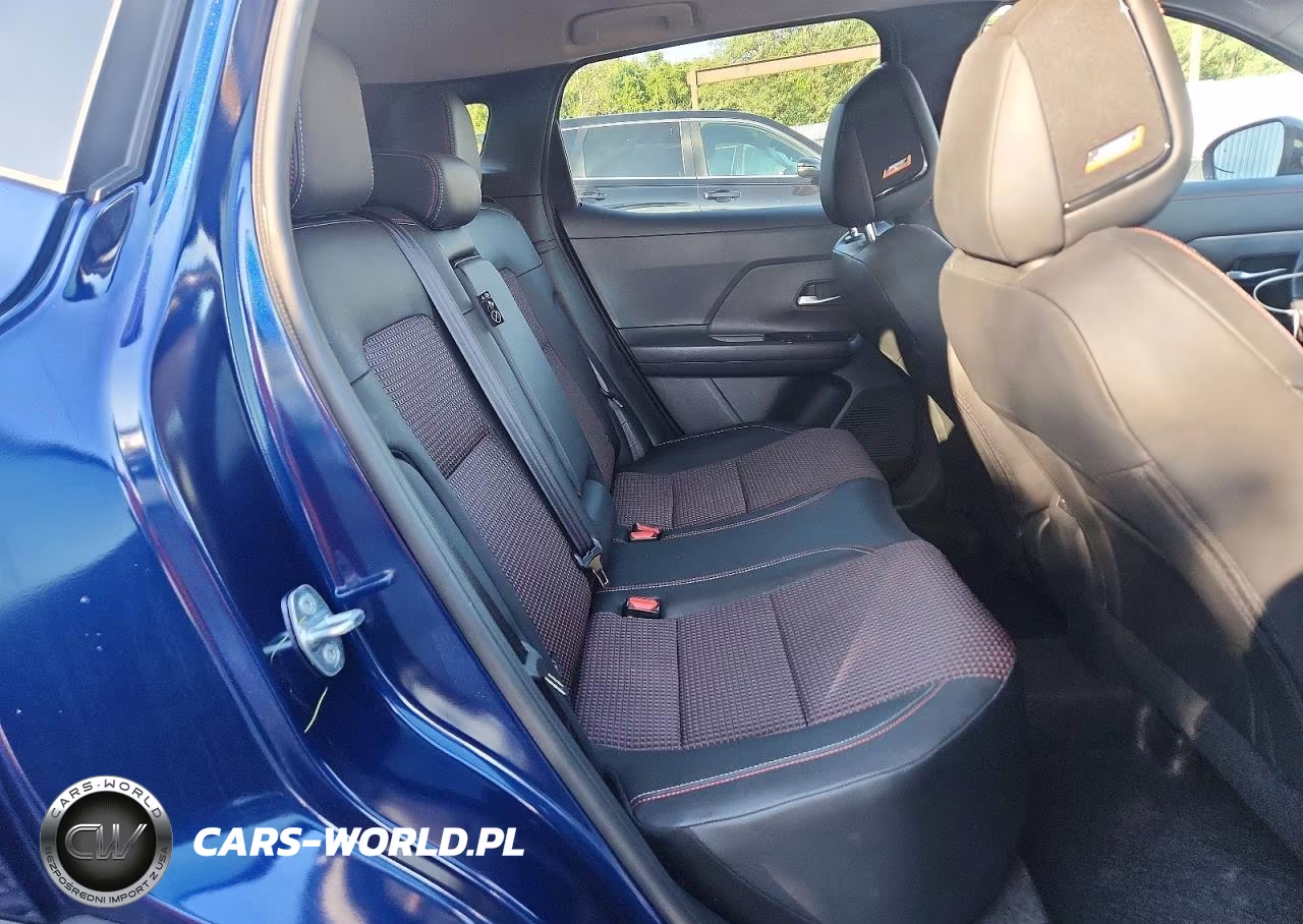 2026 Nissan Kicks Sr VIN:3N8AP6DD5TL340045 - 11