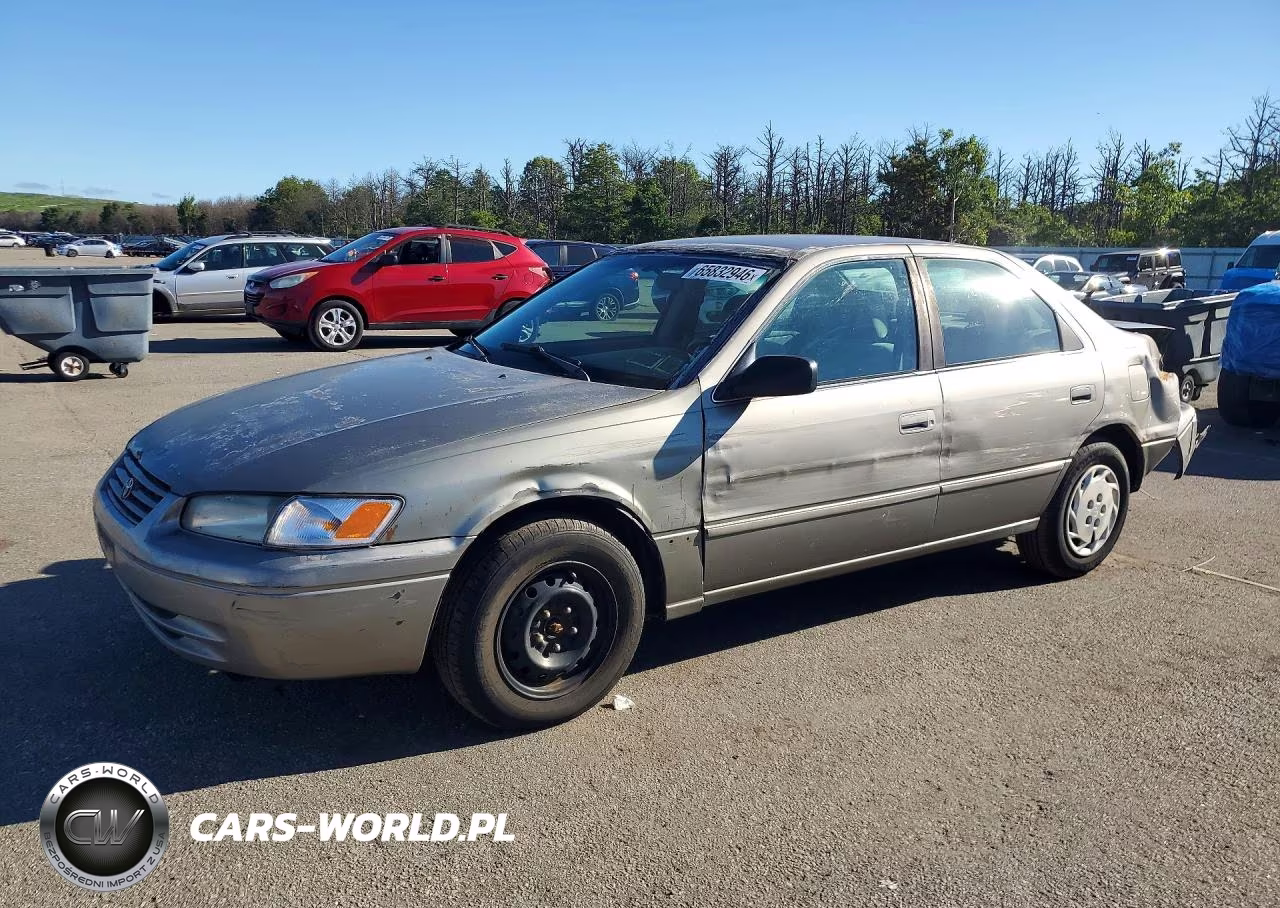 1999 Toyota Camry Le