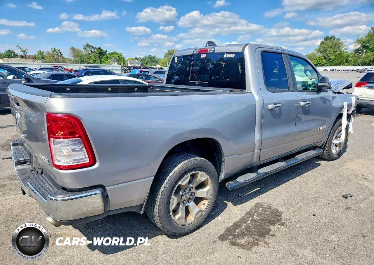 2019 Ram 1500 Big Horn-Lone Star VIN:1C6SRFBT7KN914221 - 3